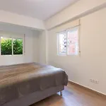 Апартаменти Amazing In With Wifi *